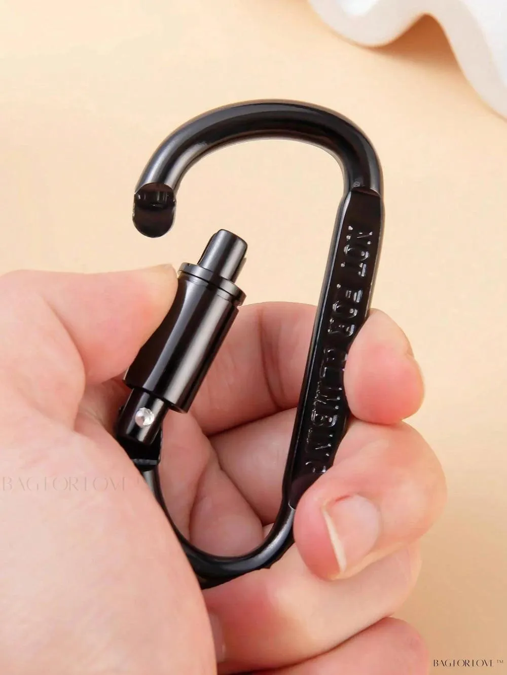 BagForLove - Lightweight Aluminum Alloy Carabiner for Casual Hikers