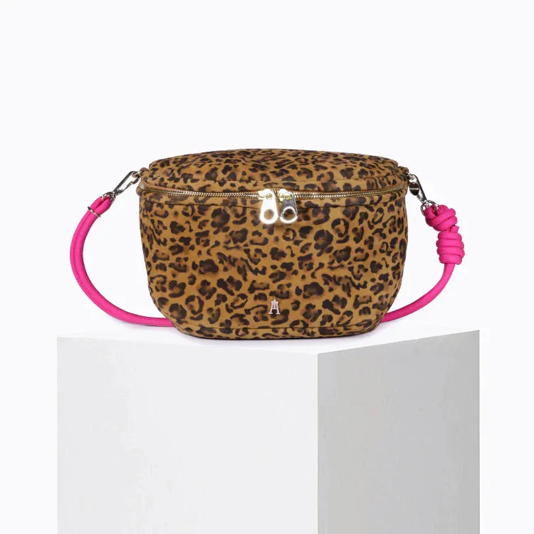 Big Banana Bag - Leo Camel