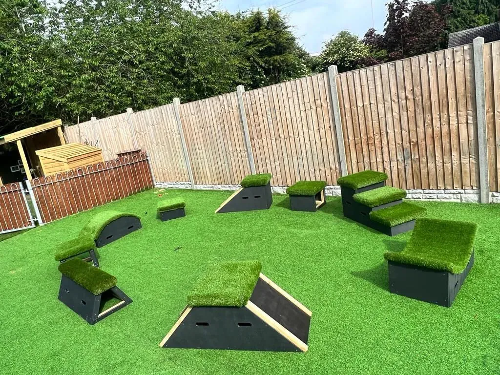 Cosy Premium Outdoor Grass Physical Dev Kit