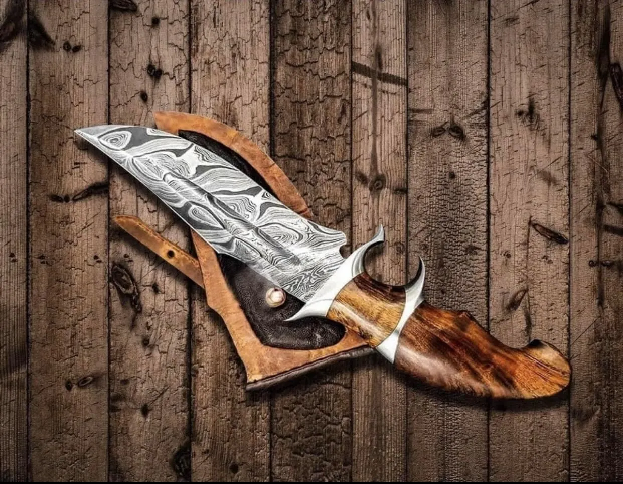Delta:Hand Made Damascus Bowie knife with Rose Wood Handle-Best For Gift -Best for Camping-Indoor & Outdoor Use Knife (RW002) (Brown)