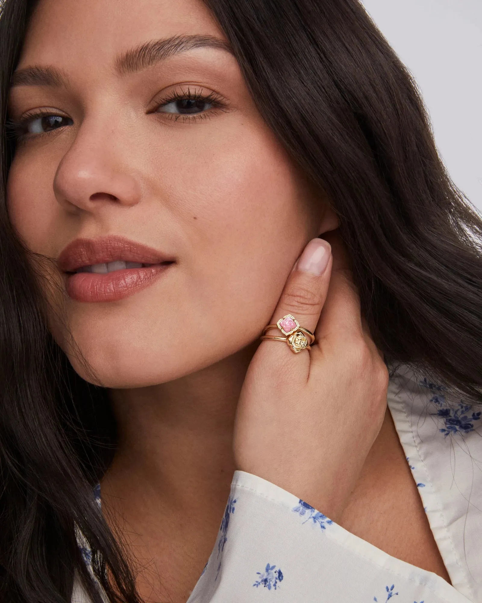Kendra Scott Mallory Rose Ring Set in Gold Blush Ivory MOP