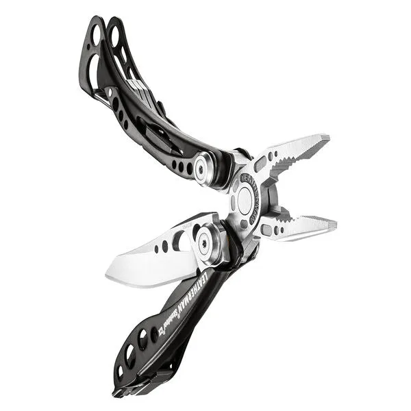 Leatherman Skeletool CX Lightweight Multi- Tool w/Clip 142gm 154CM S/S Blade - Stainless/Black -  Peg
