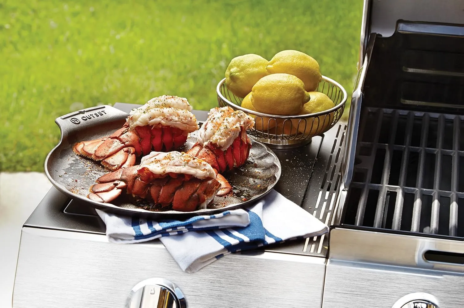 Outset 76378 Scallop Cast Iron Grill and Serving Pan , Black