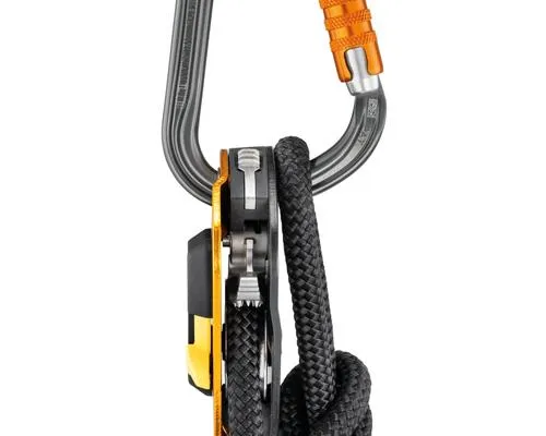 Petzl William D Carabiner, Triact-Lock Aluminum 25kN