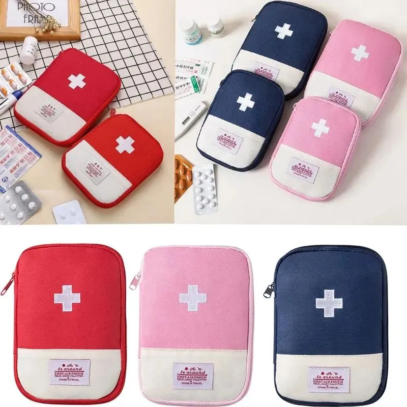Premium Mini Portable First Aid Kit – Compact Medical Emergency Organizer, Household Medicine Storage Bag for Outdoor Use, Oxford Cloth with Rubber Lining, Available in Blue and Red (L: 18x13cm, S: 15x10.5cm)