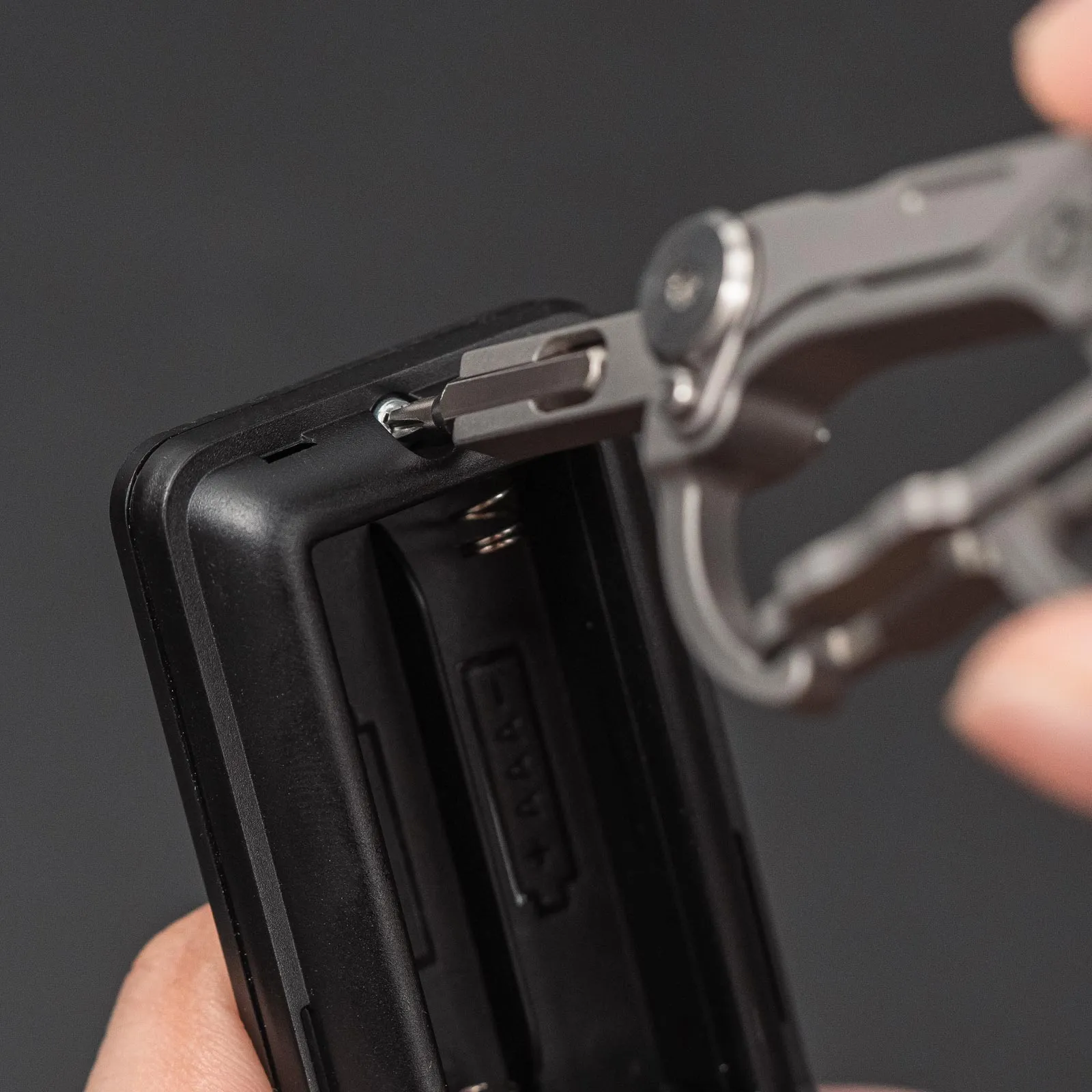 RovyVon U4 Pro  Titanium Multi-tool