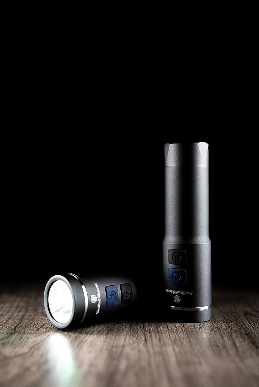 Smith & Wesson Night Guard Micro Flashlight with Compact Design, Easy Operation and Heavy Duty Construction for EDC, Work, Survival, Hunting and Outdoor