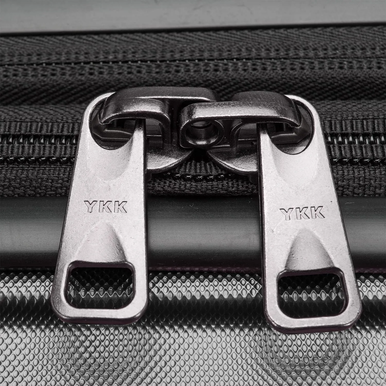 Traveler's Choice Archer Polycarbonate Hardside Spinner Luggage Set, Tie Down Straps, Grey, 3-Piece