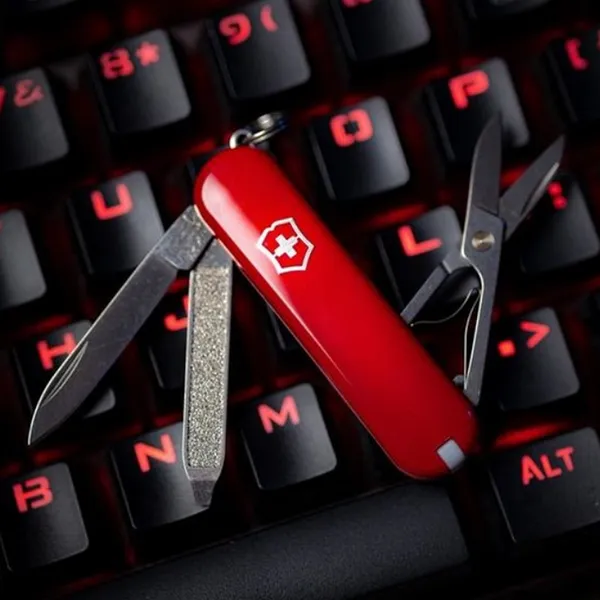 Victorinox Classic SD - Blue