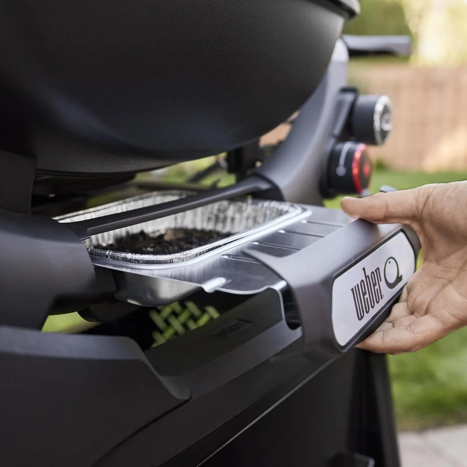 Weber Q 2800N  Liquid Propane Grill, Flame Red